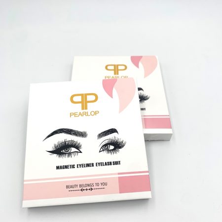 Mink Eyelashes by Pearlop