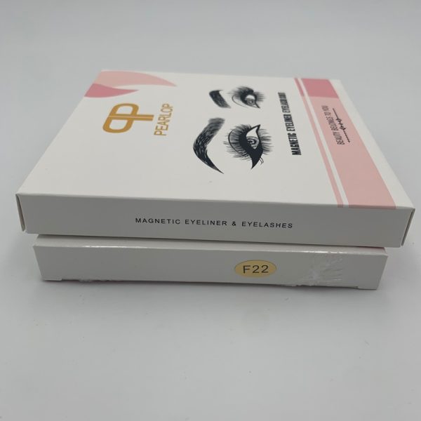 Mink Eyelashes by Pearlop